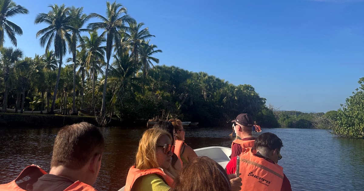 Ventanilla Ecotour with Wildlife and Coastal Towns: photo 8