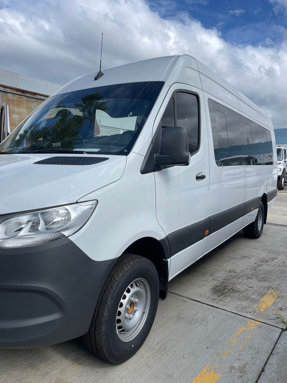 Safe and Comfortable Airport Transportation in Huatulco